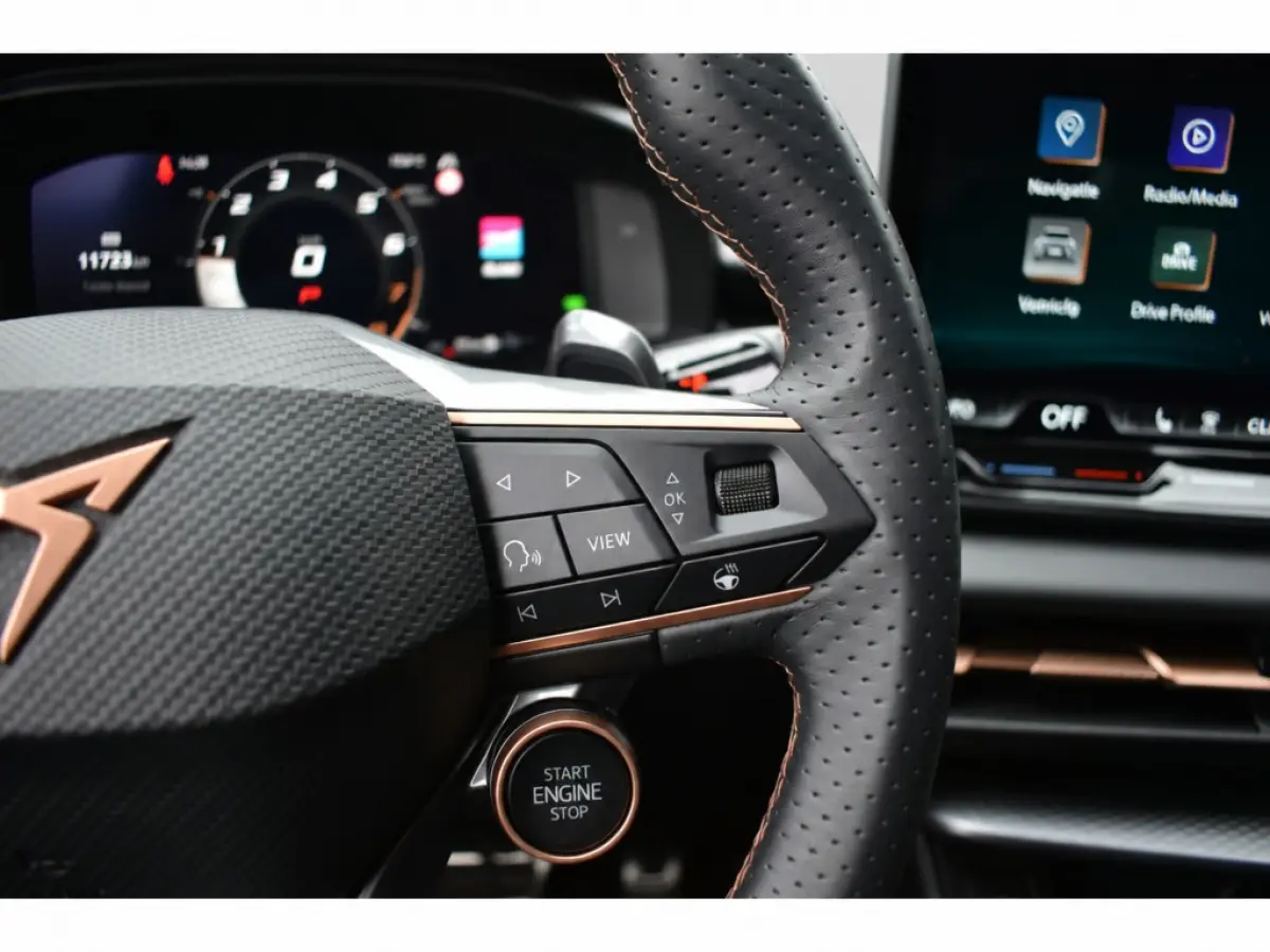 1.5 eTSI 150PK DSG BUSINESS 360CAMERA/CARPLAY/HEAD-UP ****
