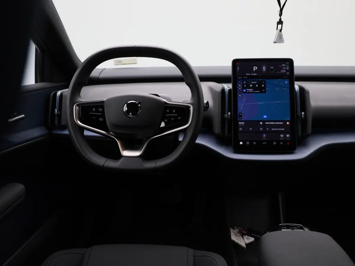 Single Motor Extended Range Plus | Harman/Kardon | Achteruitrijcamera | Ambiance verlichting | Climate Control | Apple Carplay/Android Auto |