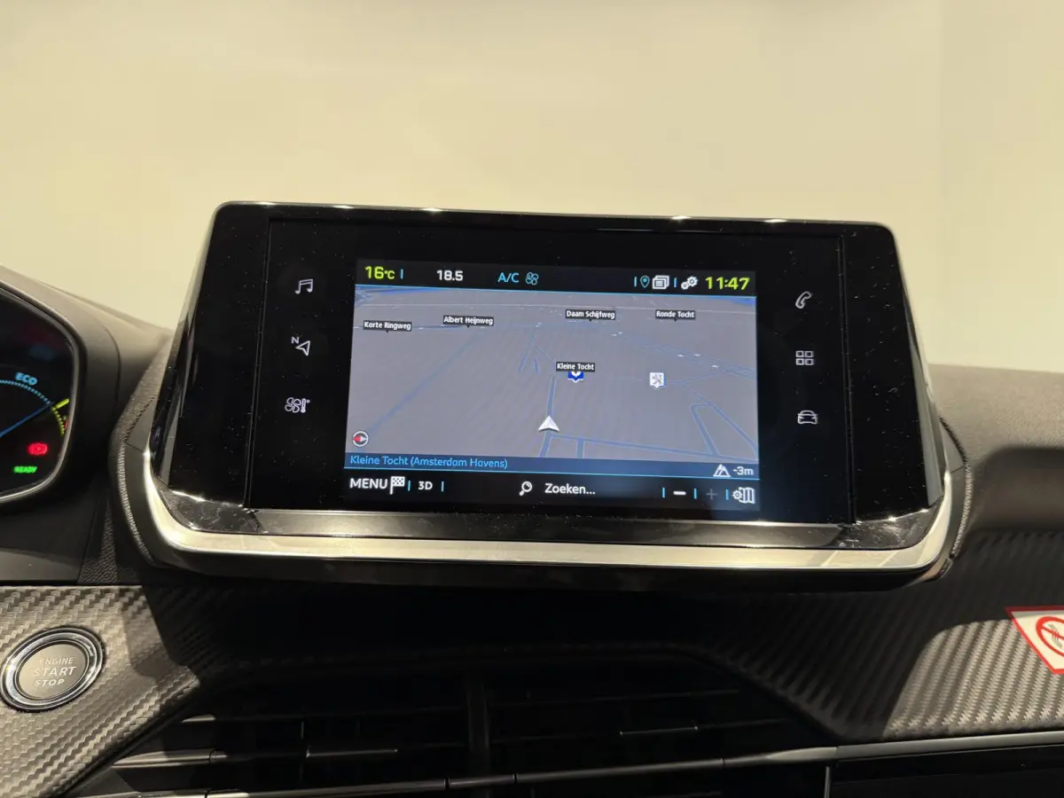 E-Style | Stoelverwarming | Apple Carplay & Android Auto | Parkeersensoren |