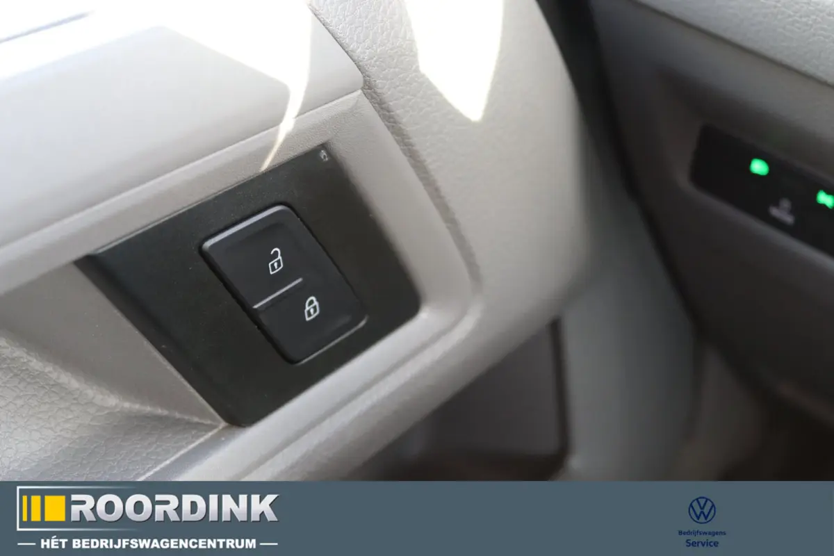 35 2.0 TDI 177 PK 4MOTION Automaat Zonneklep | Alles in kleur |18" LMV| ACC | Navi | Camera | LED