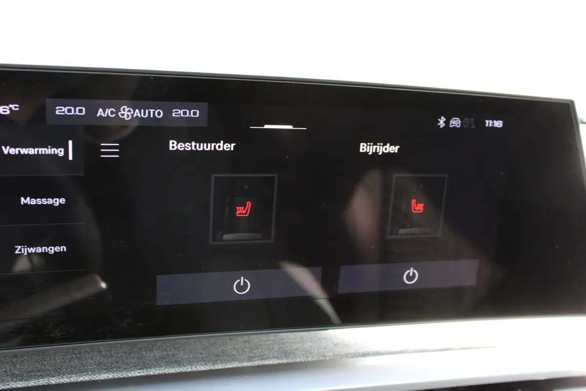 1.6 Plug-in Hybrid 195 GT | Automaat | Luxe stoelen | Massage | Trekhaak | All season | NL auto | Navigatie | Camera |