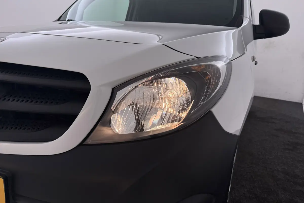 109 CDI | 78.000 KM! | Org NL | Airco | Betimmering | Bluetooth |