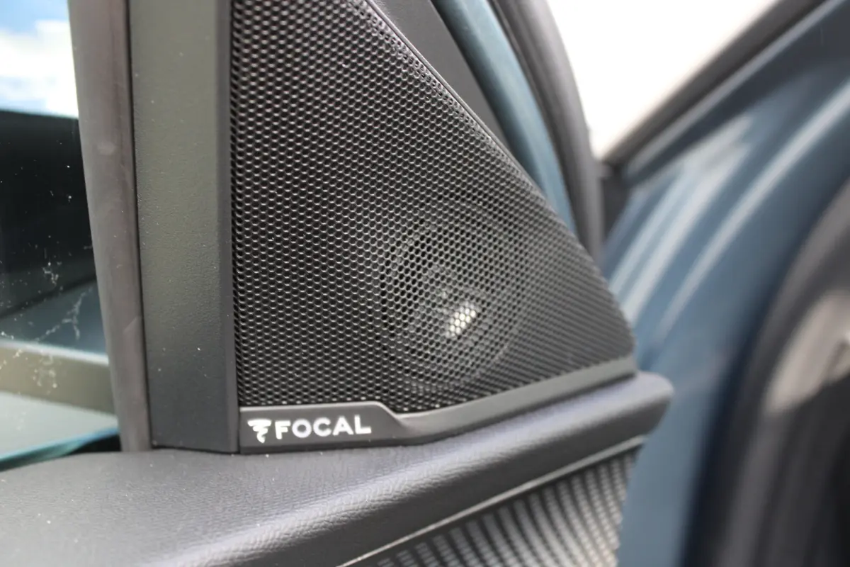 1.6 plug-in Hybrid 195pk GT | Panorama/schuifdak | Luxe stoelen | Massage | Focal | Stoelverwarming | NL auto | 9.500km |