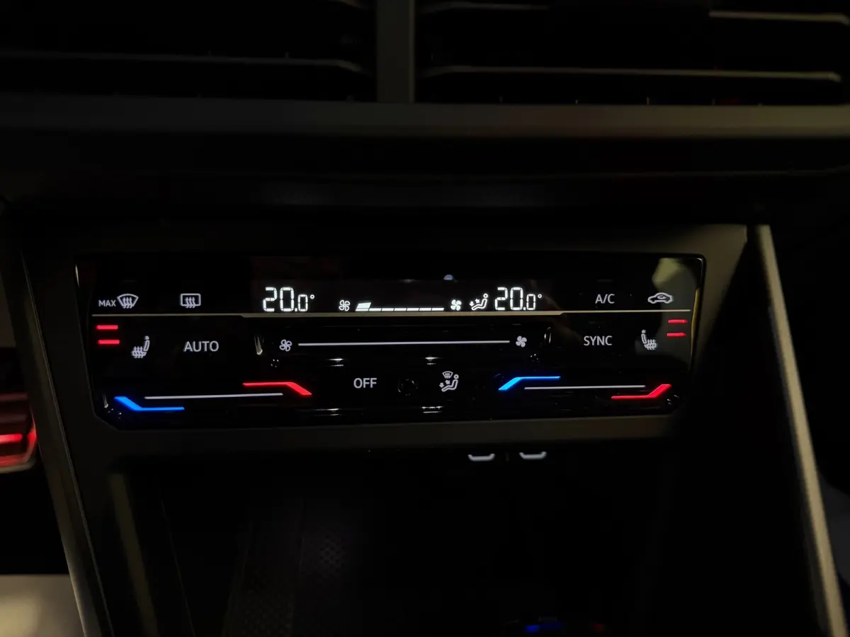 1.0 TSI R-Line Sfeer|IQ-light|Cam|Climate