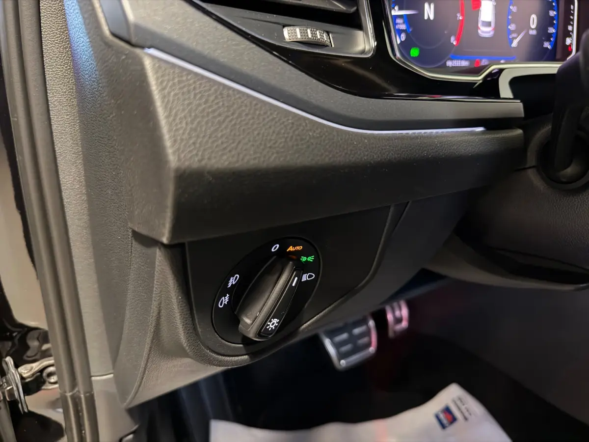 1.0 TSI R-Line Sfeer|IQ-light|Cam|Climate
