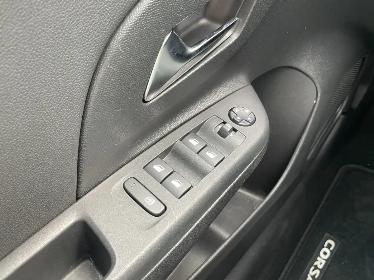 1.2 GS Line 130pk | Trekhaak | Cruise Control | Carplay | Airco | Full LED