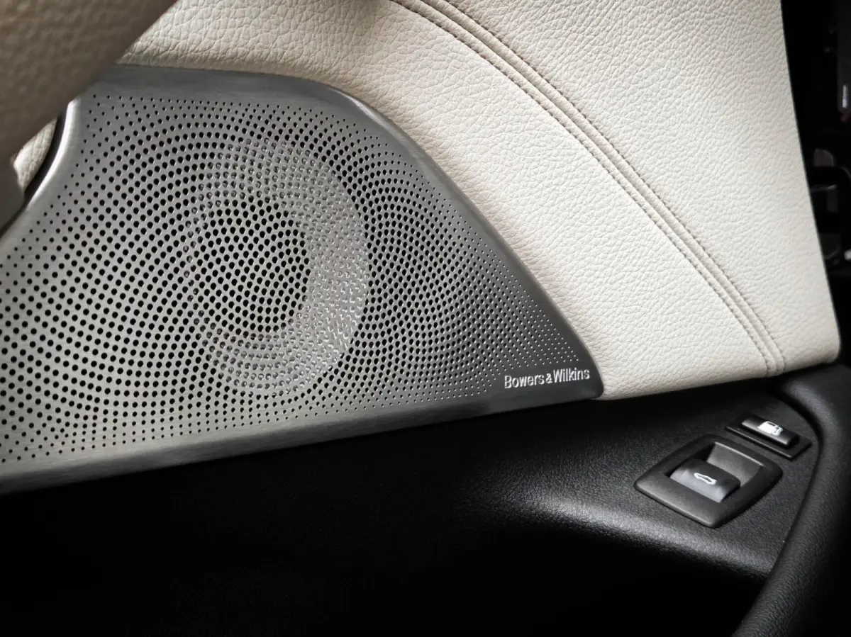 545e xDrive M-Sport | BOWERS & WILKINS | LASER | SOFTCLOSE