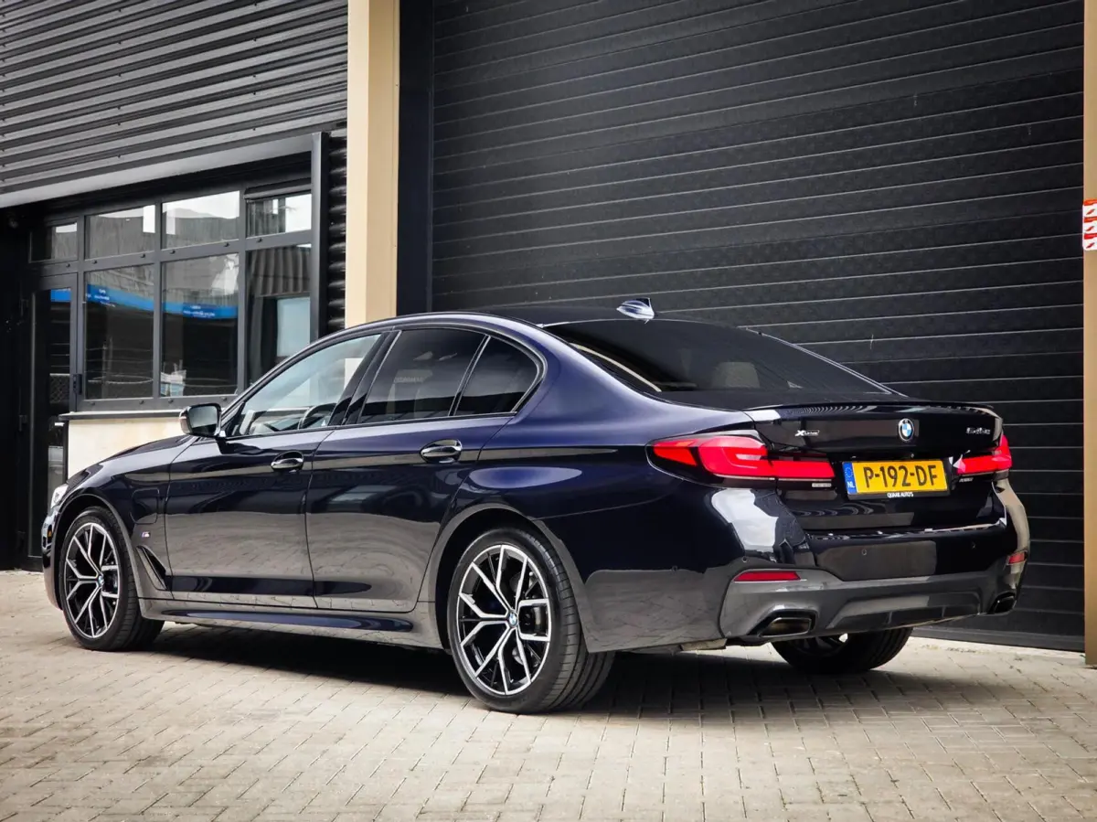 545e xDrive M-Sport | BOWERS & WILKINS | LASER | SOFTCLOSE
