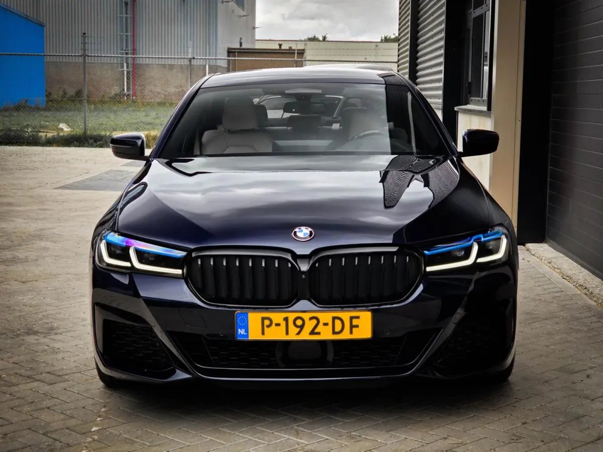 545e xDrive M-Sport | BOWERS & WILKINS | LASER | SOFTCLOSE