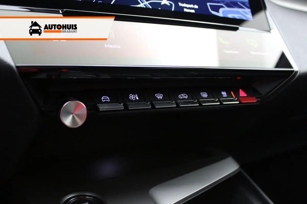 1.2 Hybrid 136 e-DSC6 Aut. GT i-Cockpit, 360° Vision & Drive Assist Plus Pack, 18”