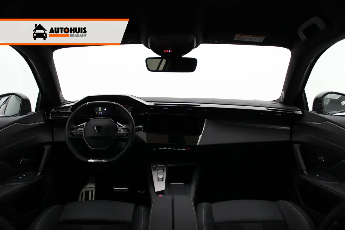 1.2 Hybrid 136 e-DSC6 Aut. GT i-Cockpit, 360° Vision & Drive Assist Plus Pack, 18”