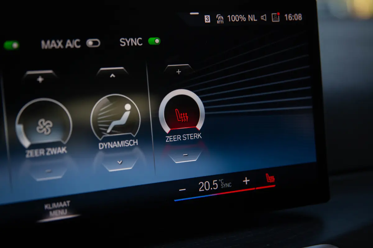 320i M-Sport , Sfeerverlichting, Shadow Line, Stoelverwarming