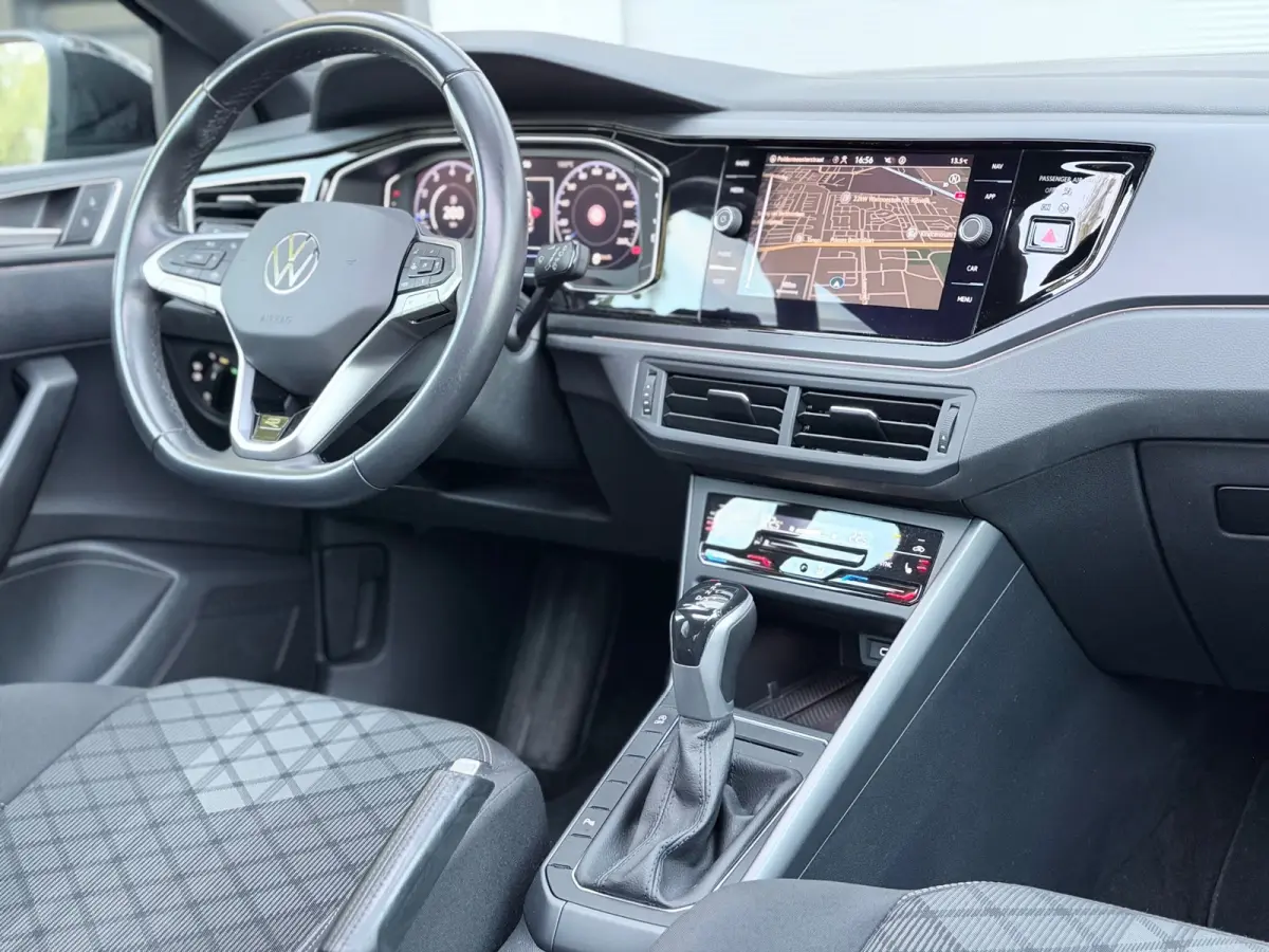 1.5 TSI 3x R-Line Pano/Camera/AppleCarPlay