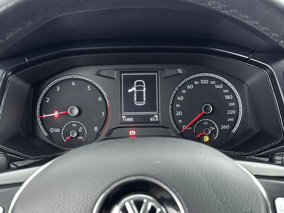1.0 TSI Style | 1e EIGENAAR | STOELVERWARMING | ADAPTIEF CRUISECONTROL | PARKEERSENSOREN V+A | APPLE CARPLAY / ANDROID AUTO |