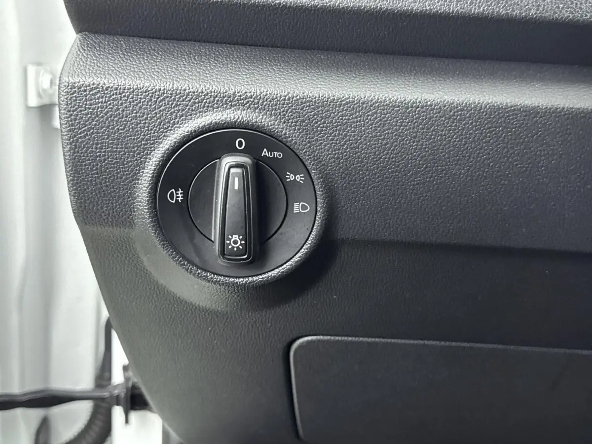 1.0 TSI Style | 1e EIGENAAR | STOELVERWARMING | ADAPTIEF CRUISECONTROL | PARKEERSENSOREN V+A | APPLE CARPLAY / ANDROID AUTO |