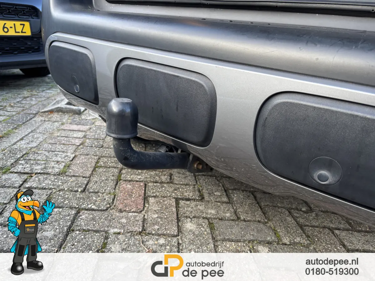 1.2 PureTech S&S Shine GARANTIE/CRUISE/CLIMA/CARPLAY/TREKHAAK/P.SENS.+CAM/LICHTMETAAL rijklaarprijs!