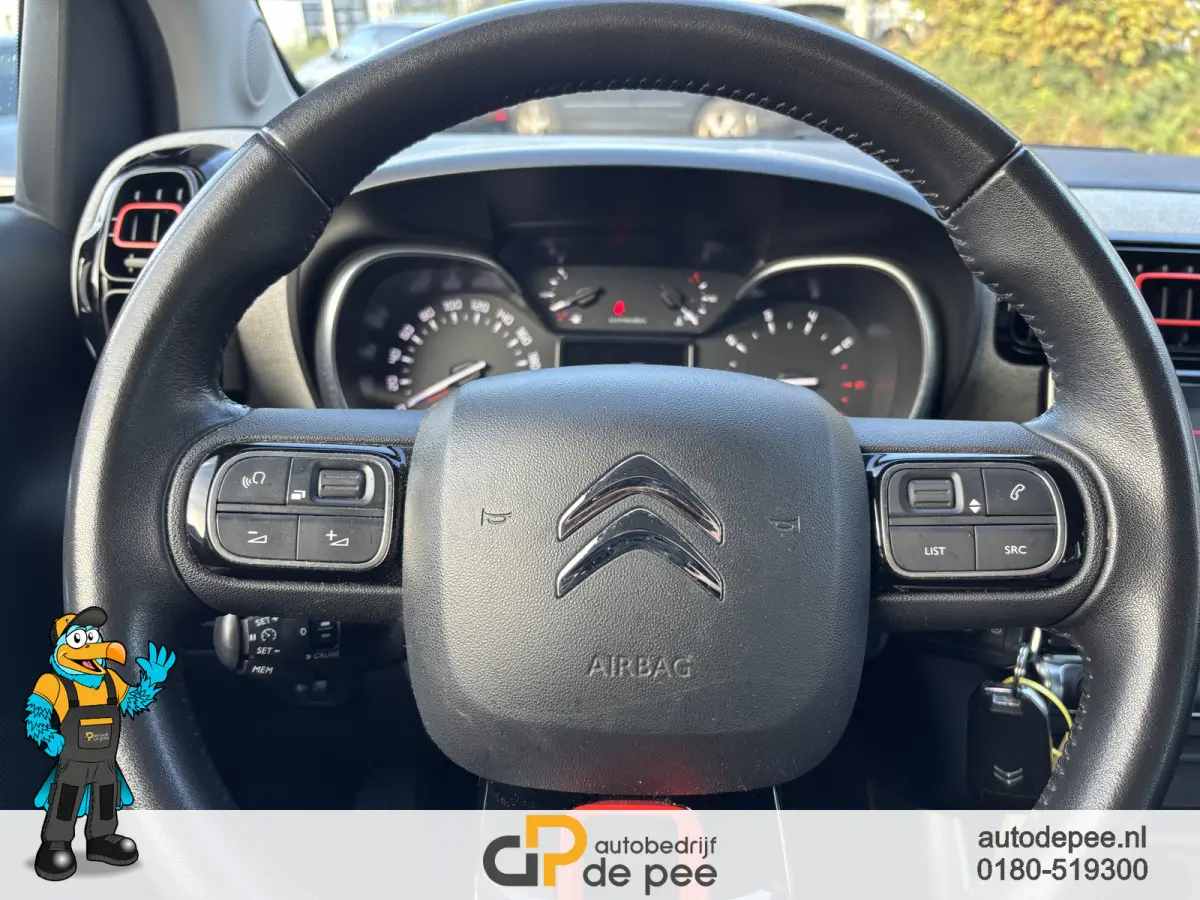 1.2 PureTech S&S Shine GARANTIE/CRUISE/CLIMA/CARPLAY/TREKHAAK/P.SENS.+CAM/LICHTMETAAL rijklaarprijs!