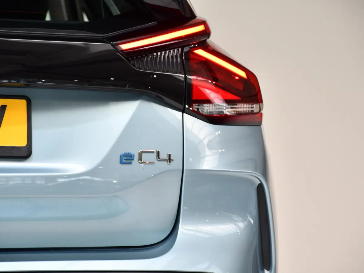 Feel Pack 50 kWh | SOH 91,1 % | Apple CarPlay / Android Auto | Achteruitrijcamera | Climate Control |