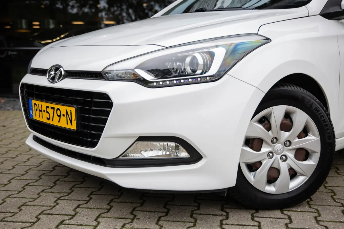 1.0 T-GDI Comfort , Navigatie, Cruise control, Camera