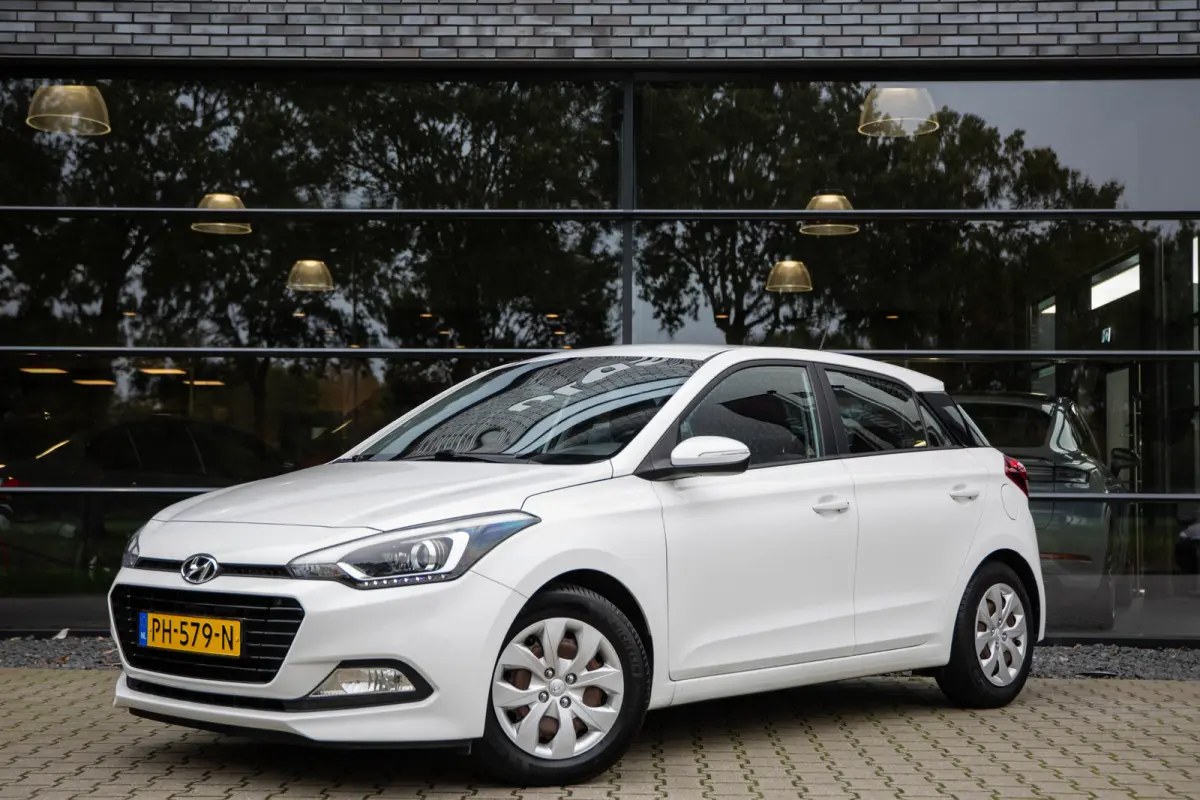 1.0 T-GDI Comfort , Navigatie, Cruise control, Camera