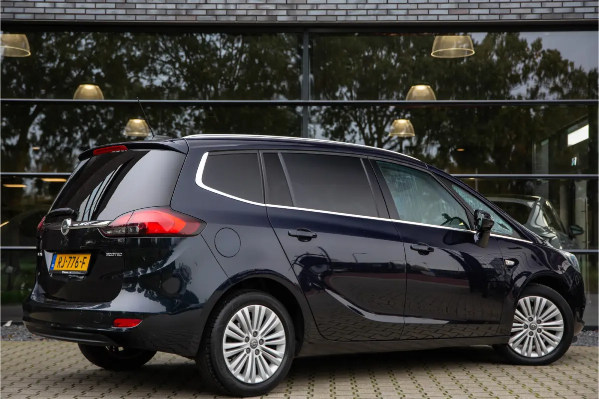 1.4 Turbo Business Executive 7p. , Achteruitrijcamera, Cruise control,