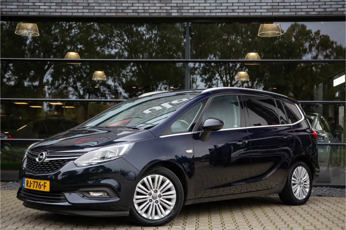 1.4 Turbo Business Executive 7p. , Achteruitrijcamera, Cruise control,