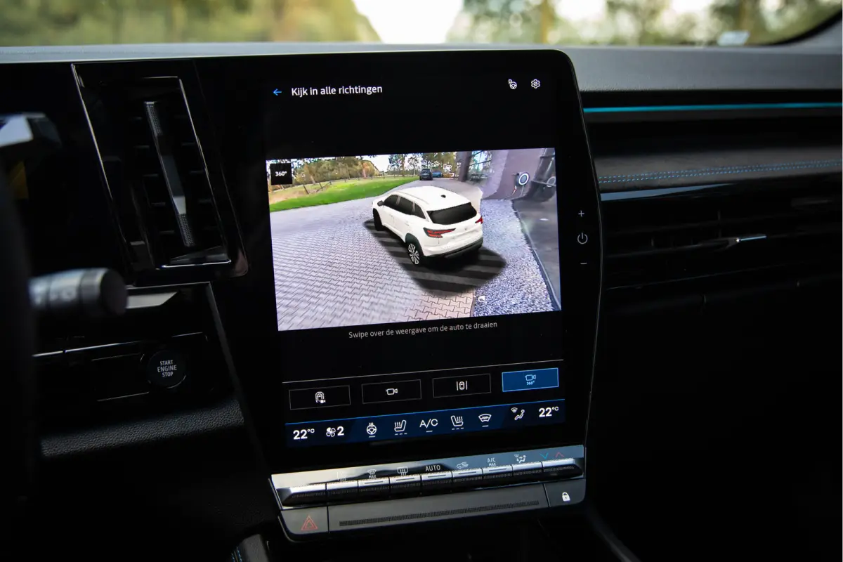 1.2 E-Tech full hybrid 200 esprit Alpine , 360-graden camera, Apple Carplay, Sfeerverlichting, Stoel/stuurverwarming,