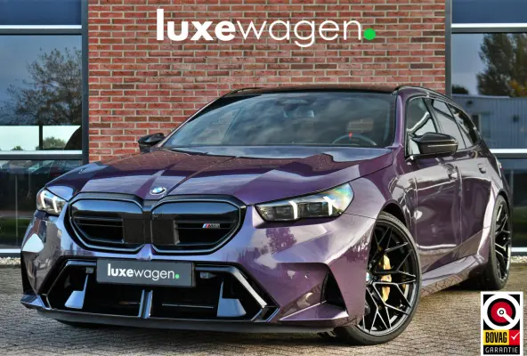 M5 | Daytona-Violett | Ceramic | 22"Korbach | Akrapovic | Pano | Trekhaak | DA+