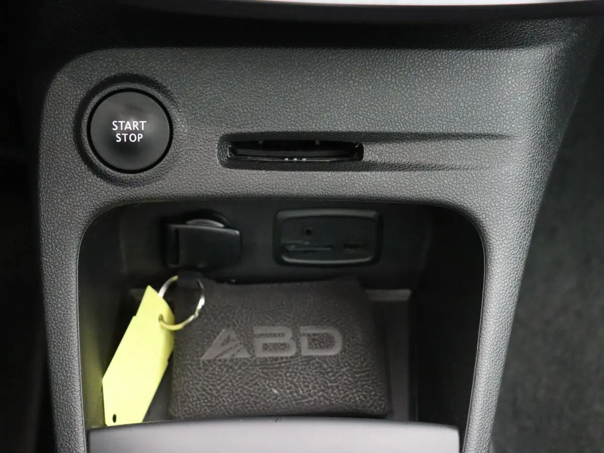 150pk TCe Version S | AUTOMAAT | Trekhaak | Dealer onderhouden | Parkeersensoren rondom | Achteruitrijcamera