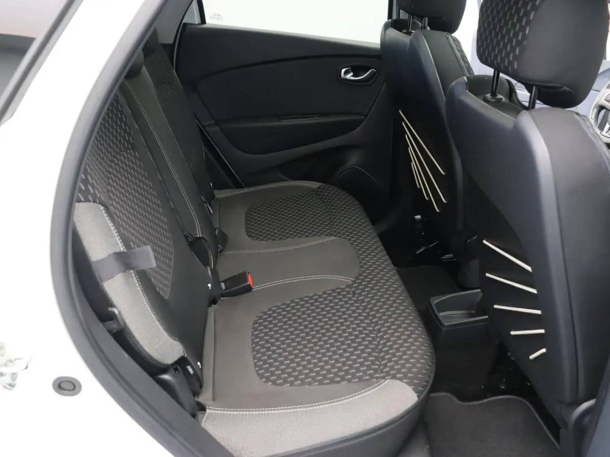 150pk TCe Version S | AUTOMAAT | Trekhaak | Dealer onderhouden | Parkeersensoren rondom | Achteruitrijcamera