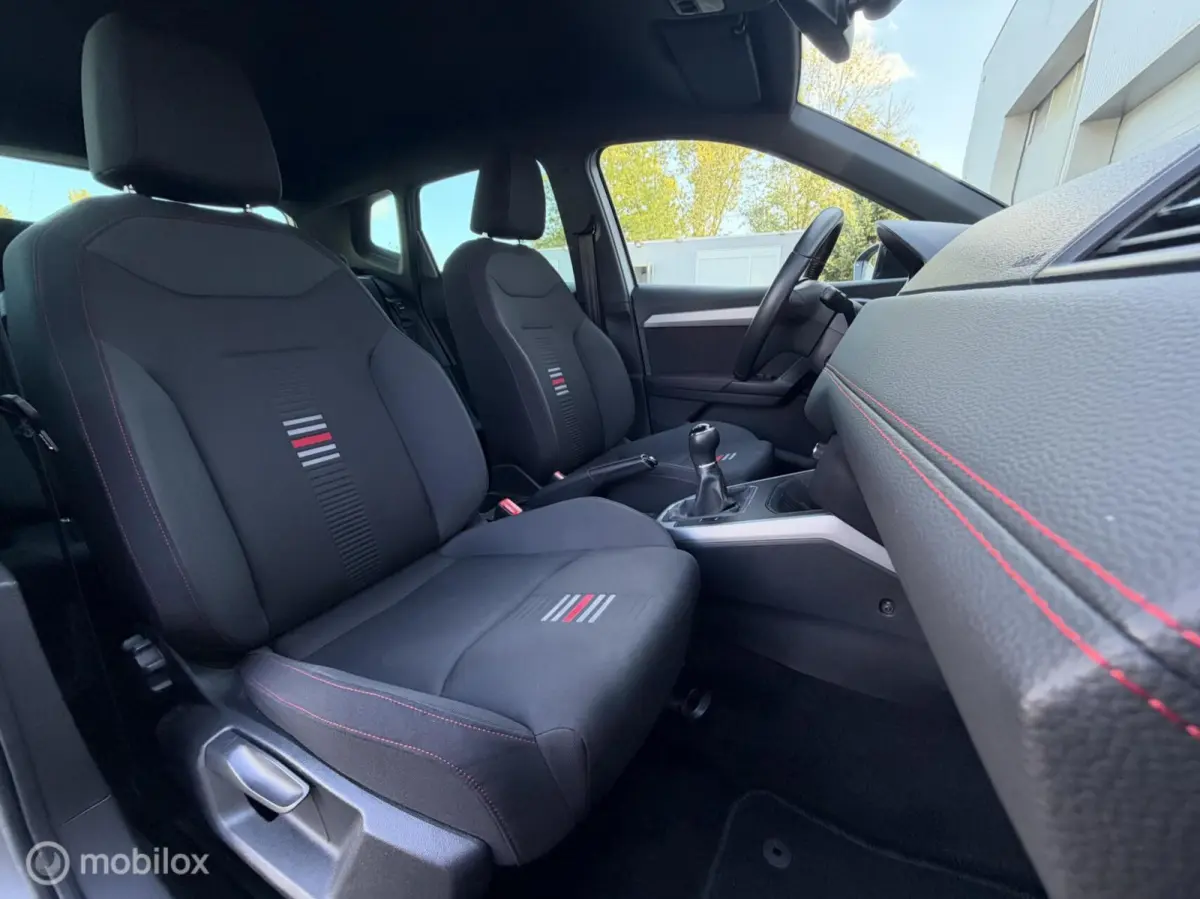 FR 1.5 TSI 150PK EVO FR Business Intense 2020 / Trekhaak / Carplay / Camera / Navigatie / NAP