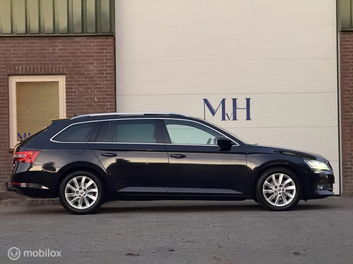2.0 TDI Laurin & Klement Pano Adaptive Trekhaak