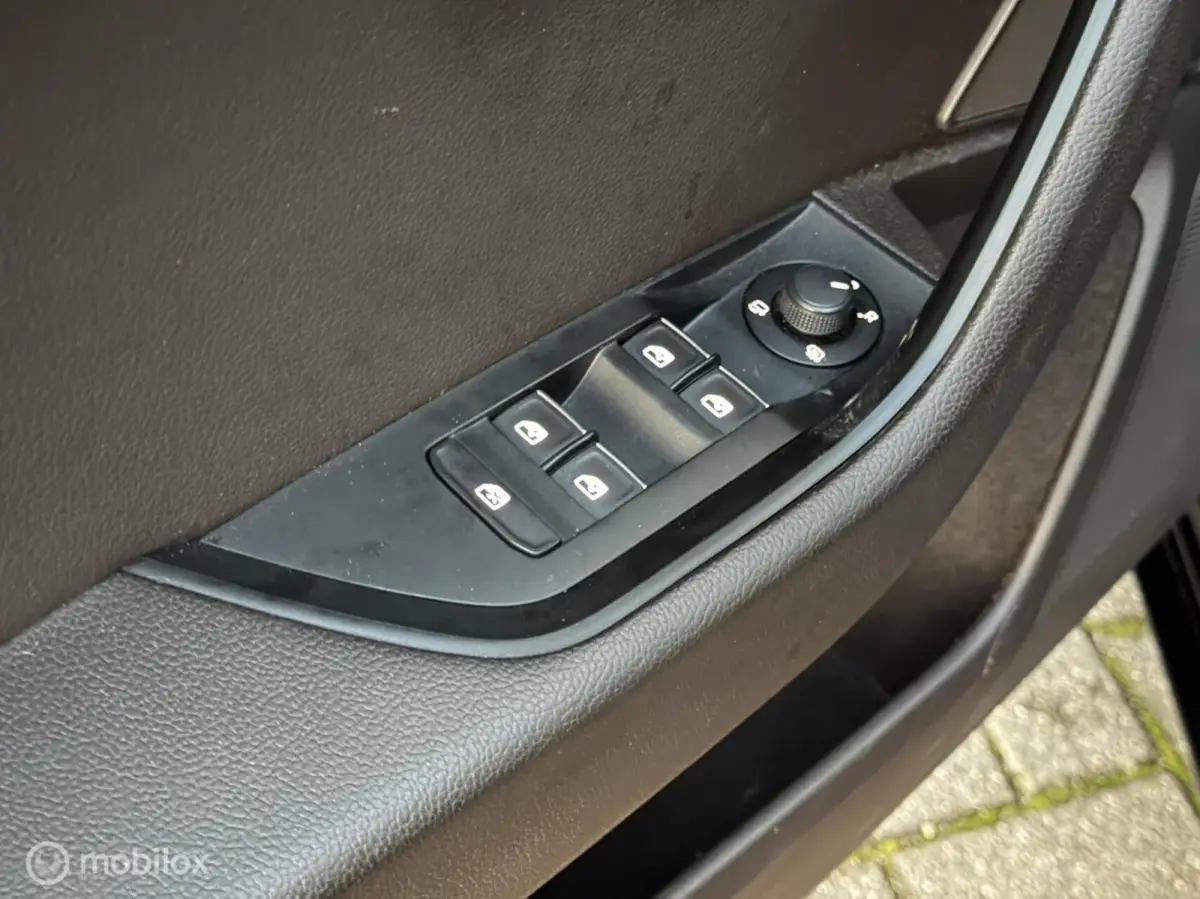 2.0 TDI Laurin & Klement Pano Adaptive Trekhaak