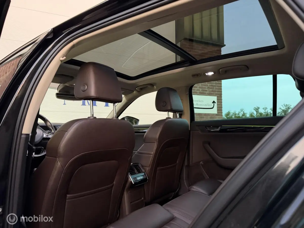 2.0 TDI Laurin & Klement Pano Adaptive Trekhaak