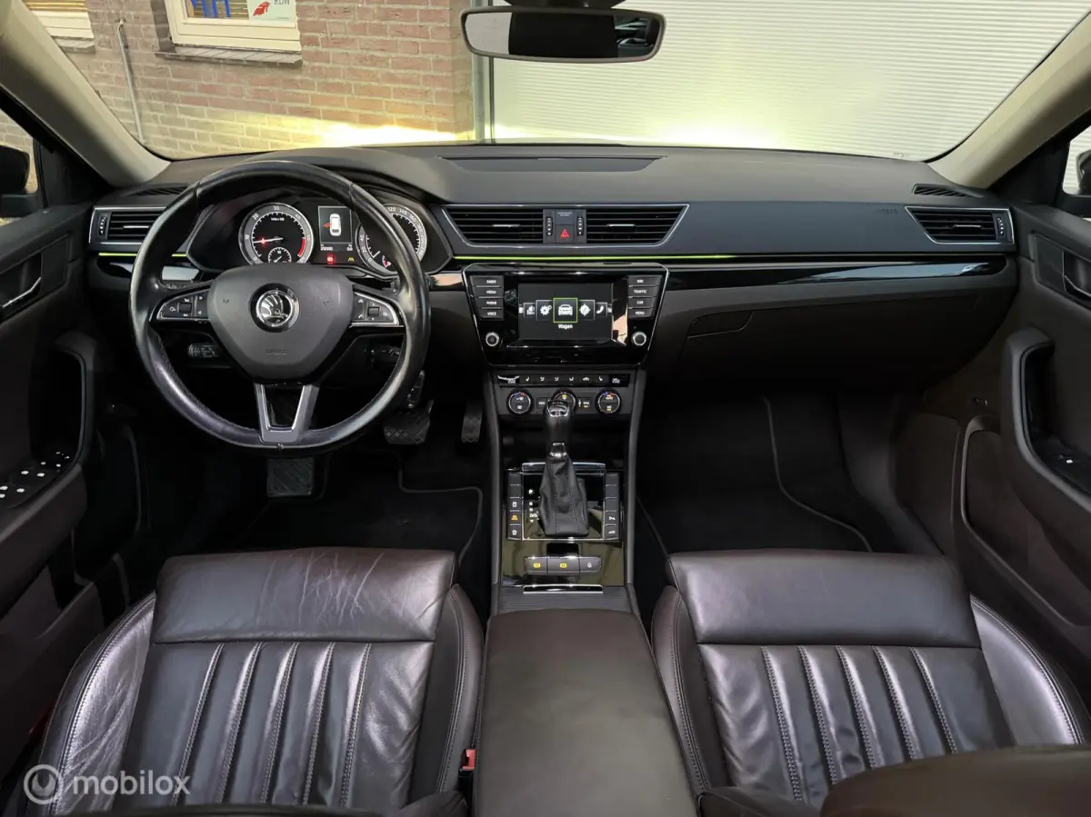 2.0 TDI Laurin & Klement Pano Adaptive Trekhaak