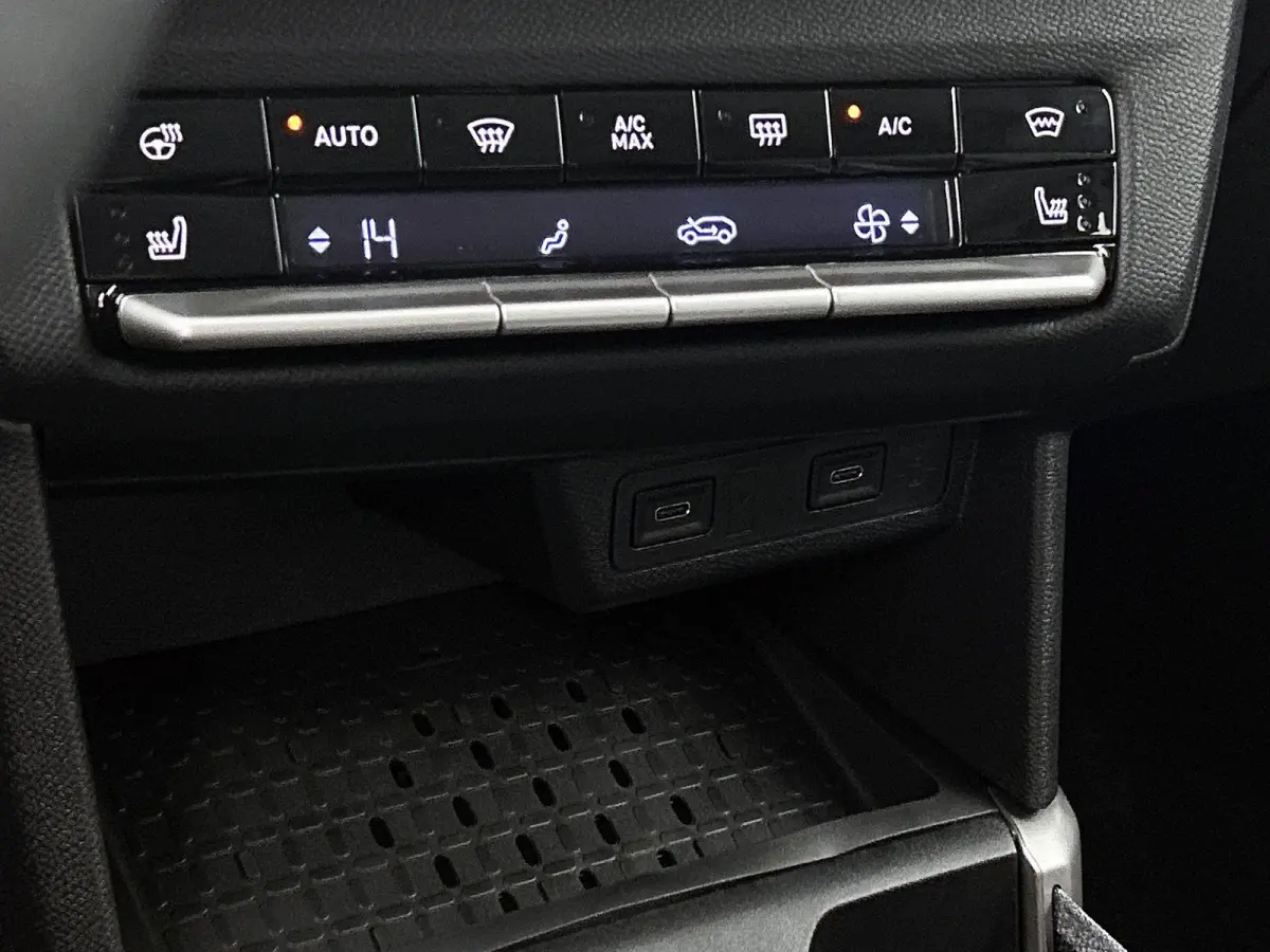 1.2 Turbo Hybrid GS NAVIGATIE | CAMERA ACHTER | STOEL, STUUR & VOORRUIT VERWARMING