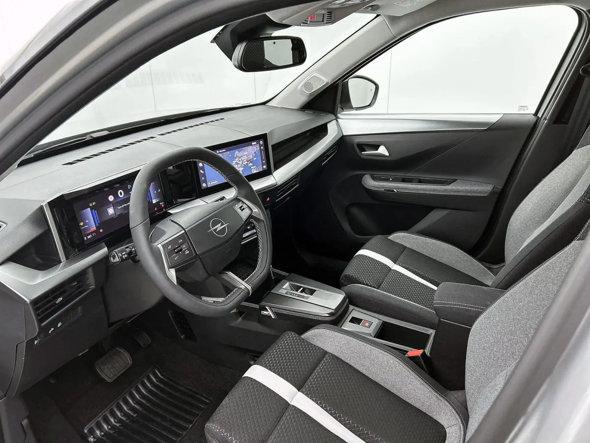 1.2 Turbo Hybrid GS NAVIGATIE | CAMERA ACHTER | STOEL, STUUR & VOORRUIT VERWARMING