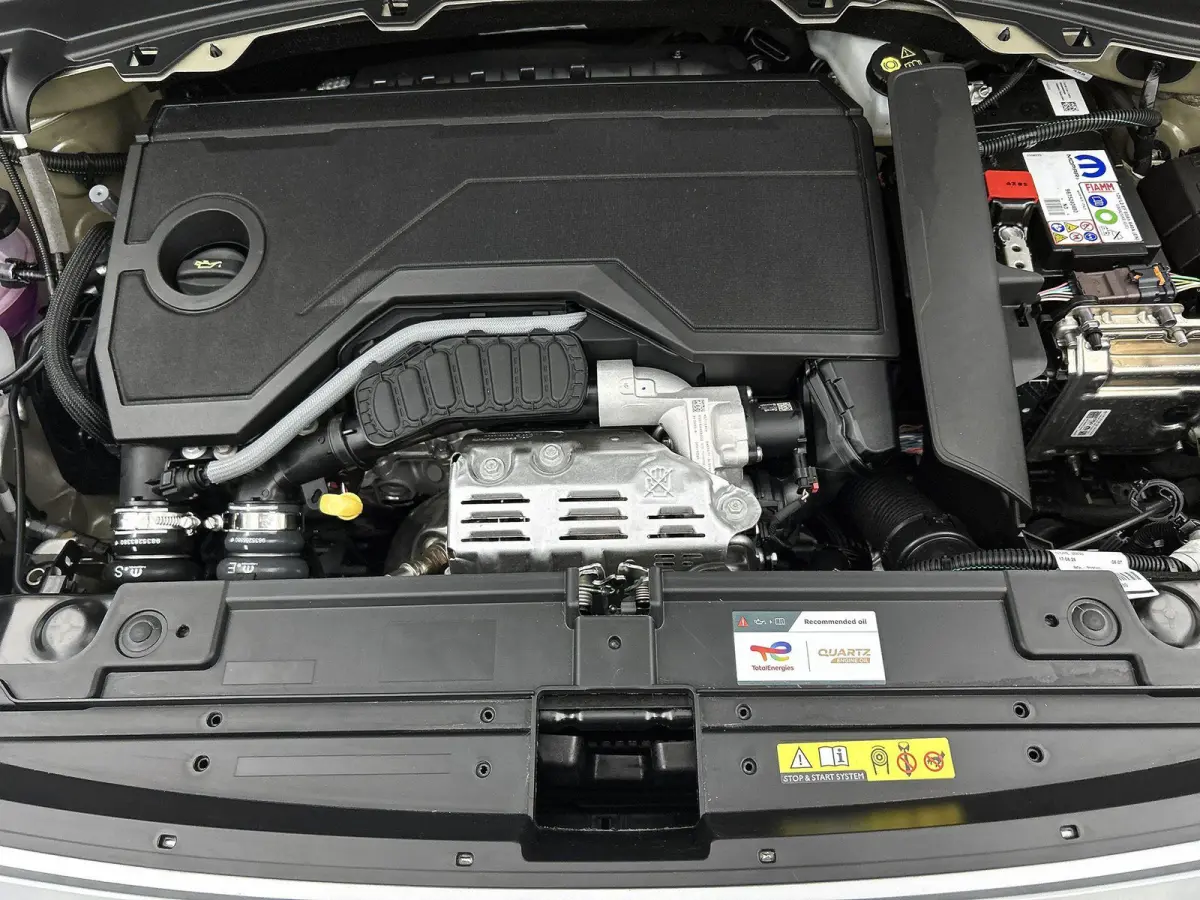 1.2 Turbo Hybrid GS NAVIGATIE | CAMERA ACHTER | STOEL, STUUR & VOORRUIT VERWARMING