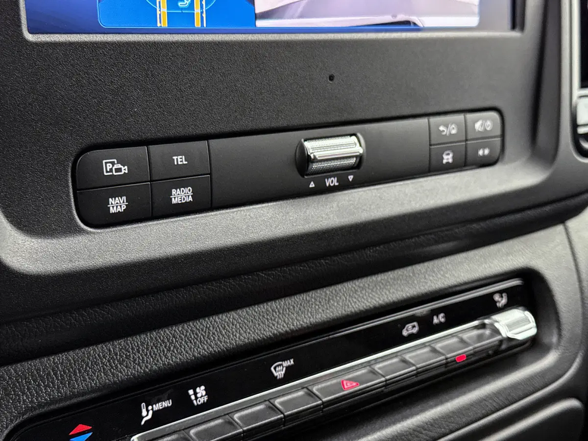 116 CDI L2 Pro Trekhaak 2500kg Carplay Led Multibeam Parkeerpakket