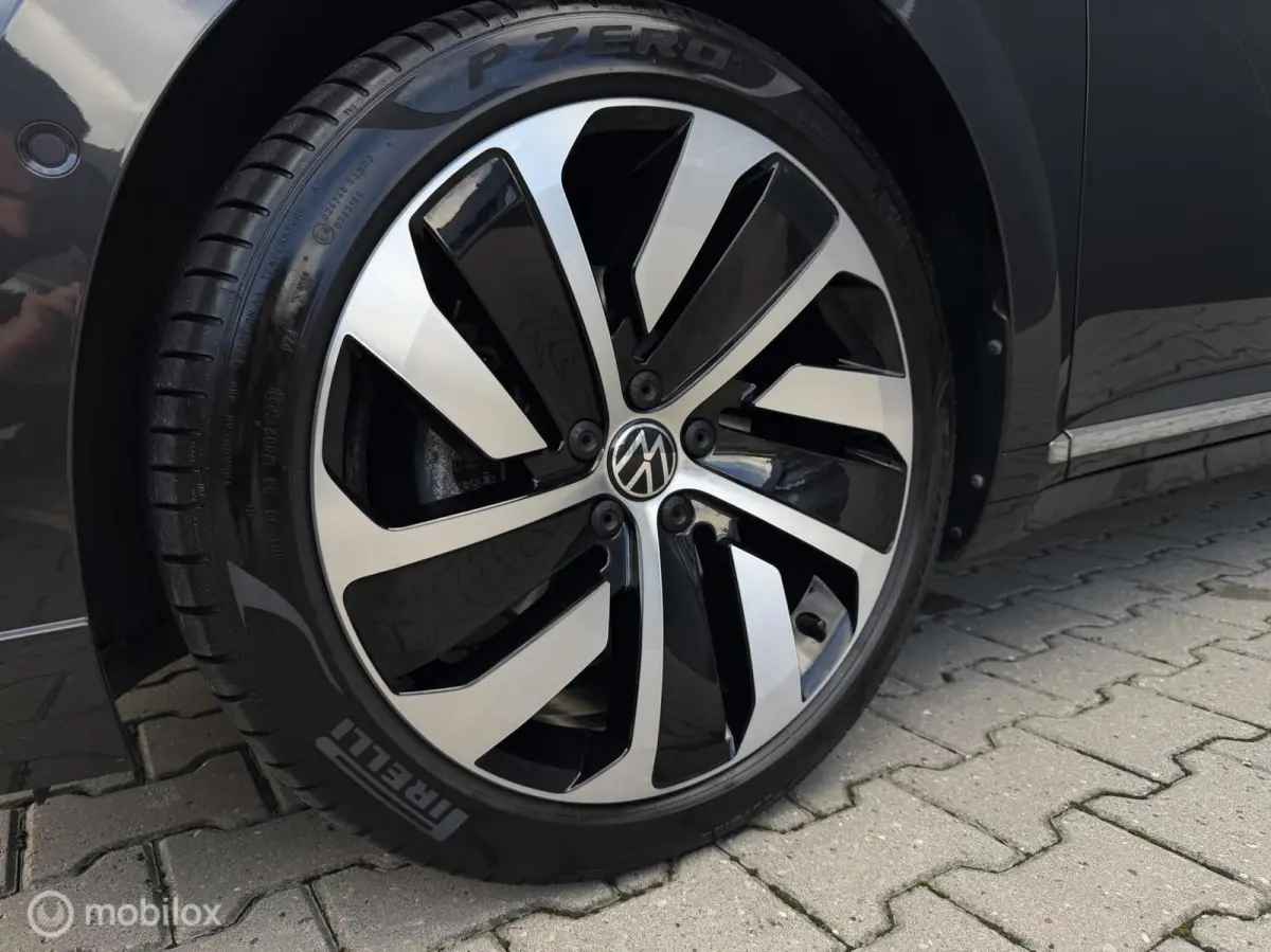 1.4 TSI PHEV R-Line/Pano/Trekhaak/360/vol! 1.4 TSI eHybrid R-Line Business+