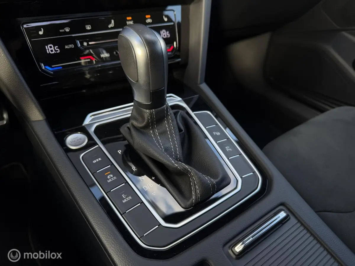 1.4 TSI PHEV R-Line/Pano/Trekhaak/360/vol! 1.4 TSI eHybrid R-Line Business+