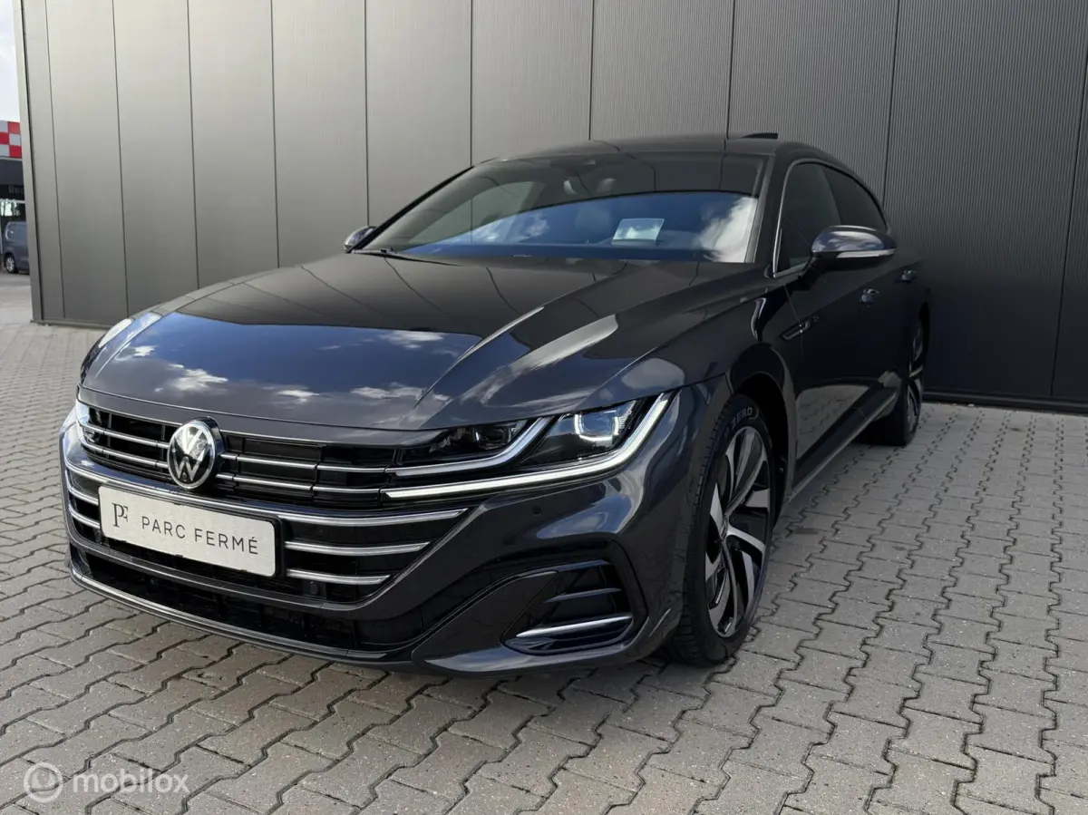 1.4 TSI PHEV R-Line/Pano/Trekhaak/360/vol! 1.4 TSI eHybrid R-Line Business+
