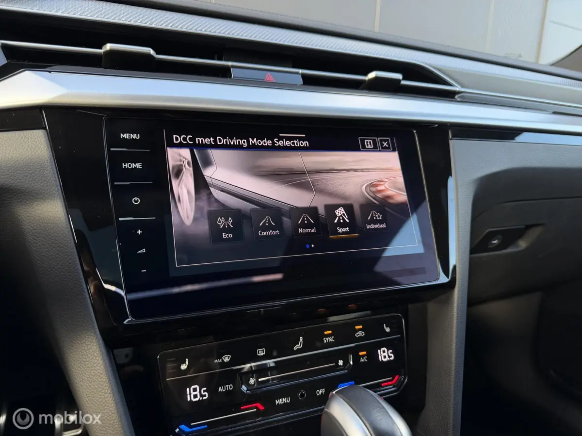 1.4 TSI PHEV R-Line/Pano/Trekhaak/360/vol! 1.4 TSI eHybrid R-Line Business+