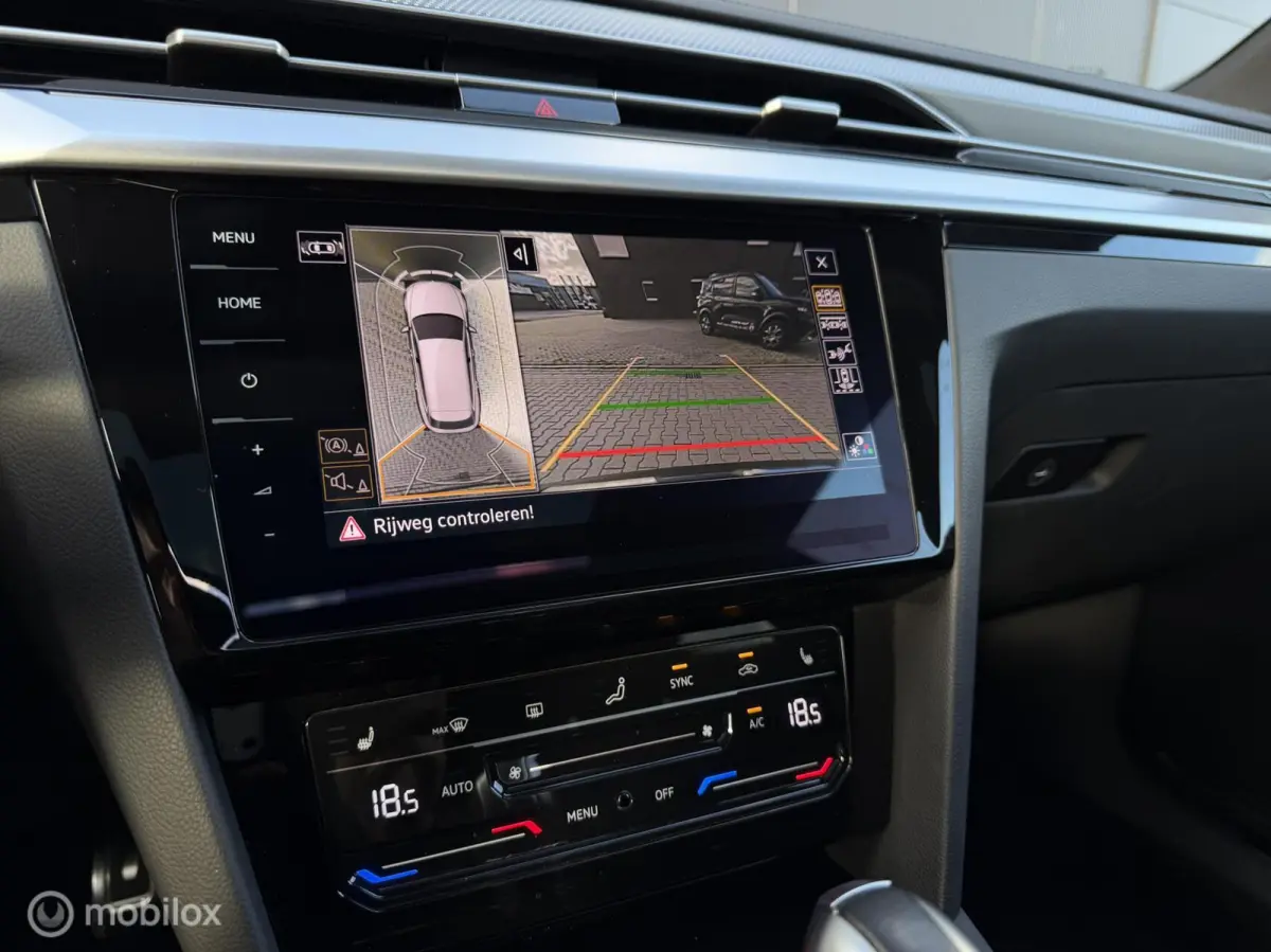 1.4 TSI PHEV R-Line/Pano/Trekhaak/360/vol! 1.4 TSI eHybrid R-Line Business+