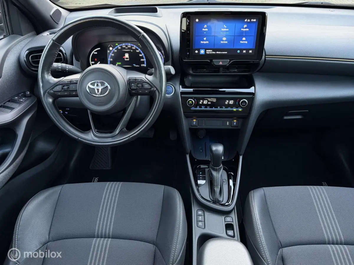 1.5 Hybrid Executive Leer Pano Trekh. HUD Navi Stoel-/stuurverw. etc.