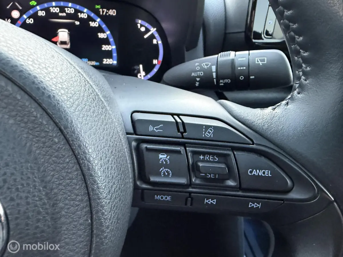 1.5 Hybrid Executive Leer Pano Trekh. HUD Navi Stoel-/stuurverw. etc.