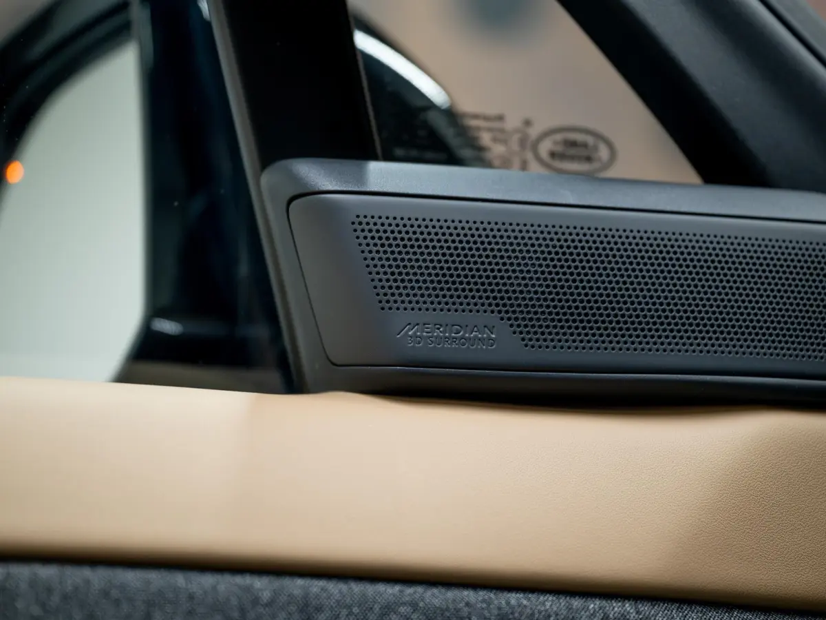 3.0 P550e Autobiography Edition PHEV | Koelbox | Achterasbest. | 23 inch | Trekhaak |