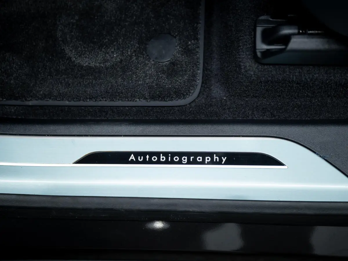 3.0 P550e Autobiography Edition PHEV | Koelbox | Achterasbest. | 23 inch | Trekhaak |