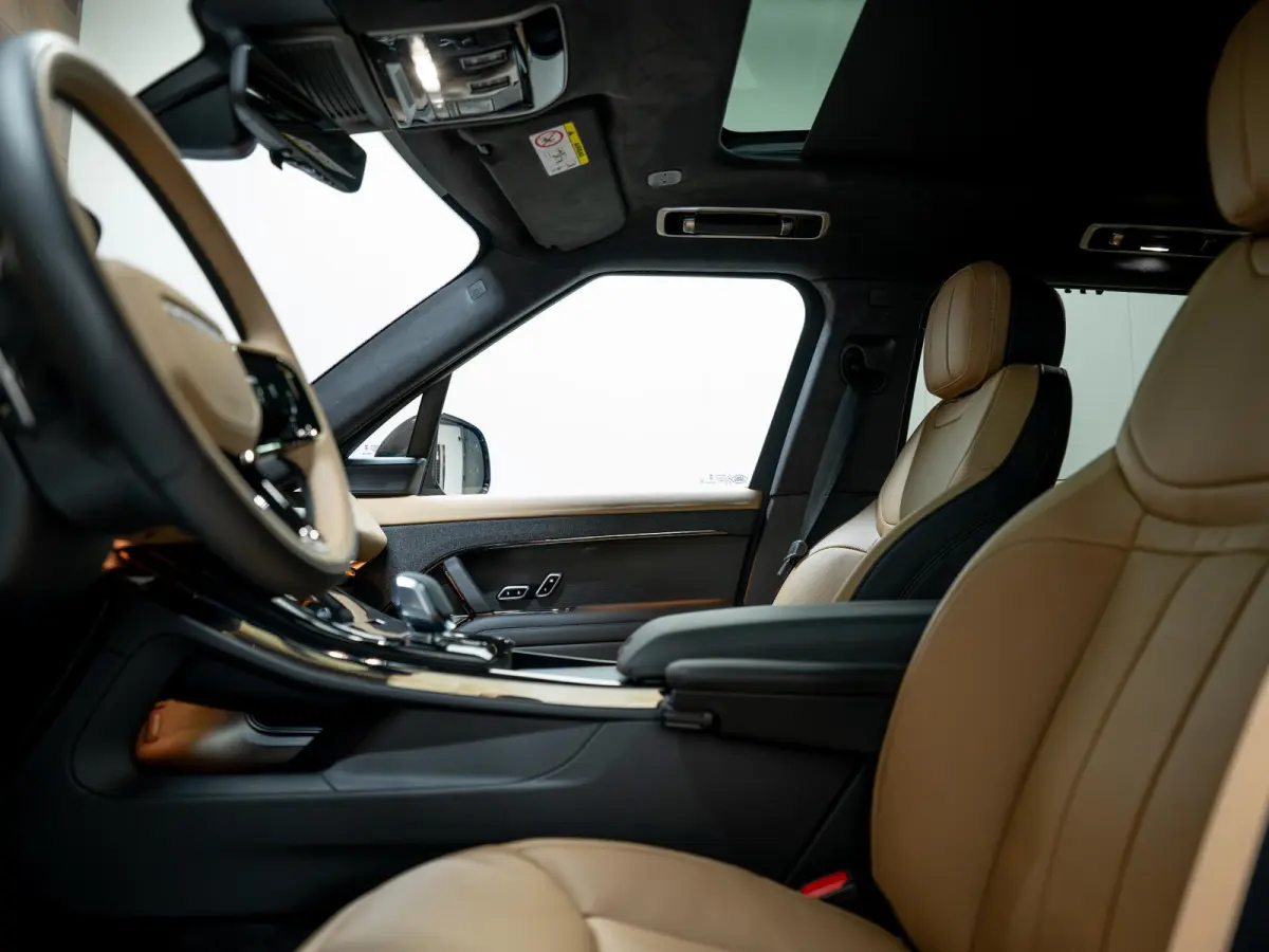 3.0 P550e Autobiography Edition PHEV | Koelbox | Achterasbest. | 23 inch | Trekhaak |