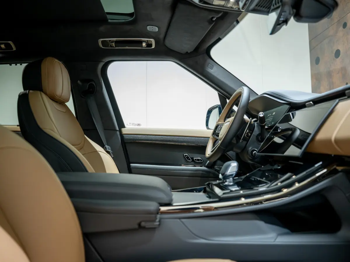 3.0 P550e Autobiography Edition PHEV | Koelbox | Achterasbest. | 23 inch | Trekhaak |